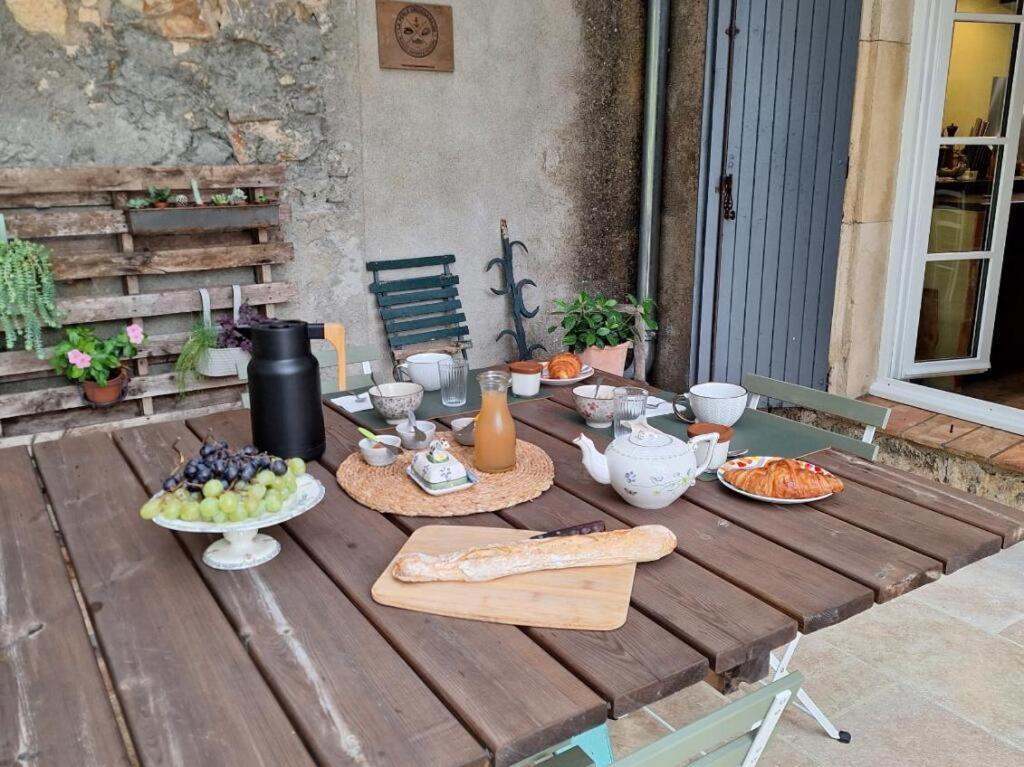 Domaine De Capoulade Bed & Breakfast Narbonne Luaran gambar